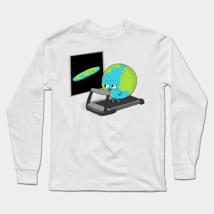 Flat Earth vs. Round Earth Long Sleeve T-Shirt